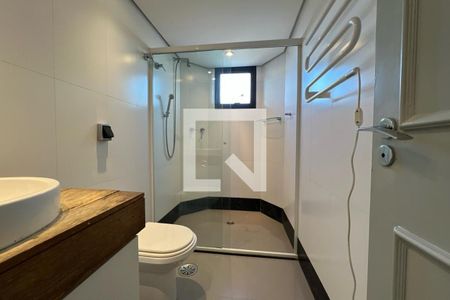 Apartamento à venda com 130m², 3 quartos e 3 vagas Apartamento à venda com 130m², 3 quartos e 3 vagasBanheiro