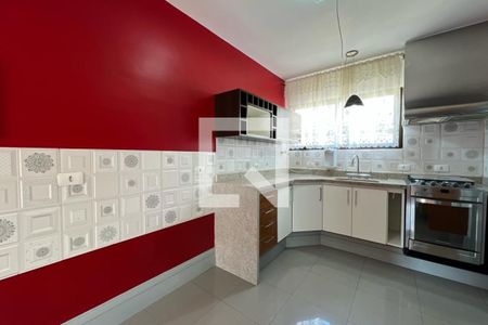 Apartamento à venda com 130m², 3 quartos e 3 vagas Apartamento à venda com 130m², 3 quartos e 3 vagasCozinha