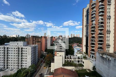 Apartamento à venda com 130m², 3 quartos e 3 vagas Apartamento à venda com 130m², 3 quartos e 3 vagasVista do Quarto 3