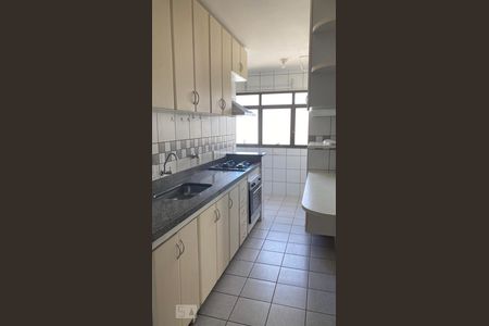 Cozinha de apartamento à venda com 2 quartos, 74m² em Jardim Paraíso, Campinas