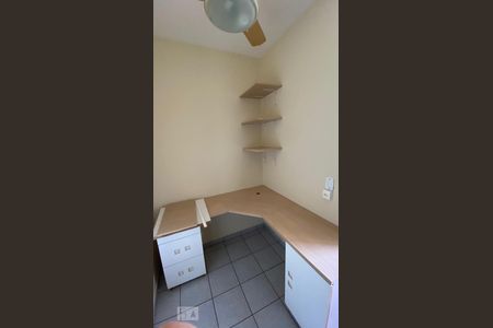 Apartamento à venda com 76m², 2 quartos e 1 vagaQuarto de serviço