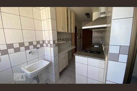 Apartamento à venda com 76m², 2 quartos e 1 vagaArea de serviço