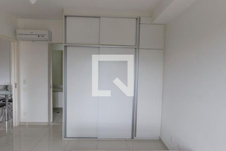 Detalhe de apartamento para alugar com 1 quarto, 40m² em Melville Empresarial Ii, Barueri