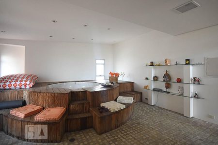 Apartamento à venda com 400m², 4 quartos e 6 vagasCobertura