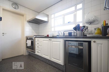 Apartamento à venda com 400m², 4 quartos e 6 vagasCozinha