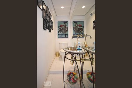 Apartamento à venda com 400m², 4 quartos e 6 vagasLavabo da Cobertura