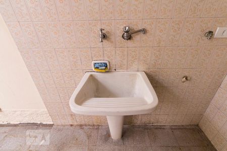 Casa à venda com 155m², 3 quartos e sem vagaÁrea de Serviço