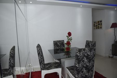 Sala de apartamento para alugar com 3 quartos, 68m² em Pechincha, Rio de Janeiro