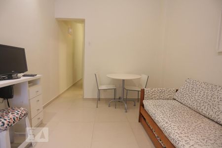 Apartamento para alugar com 35m², 1 quarto e sem vagaSala