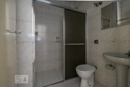Banheiro de casa à venda com 2 quartos, 100m² em Santo Amaro, São Paulo