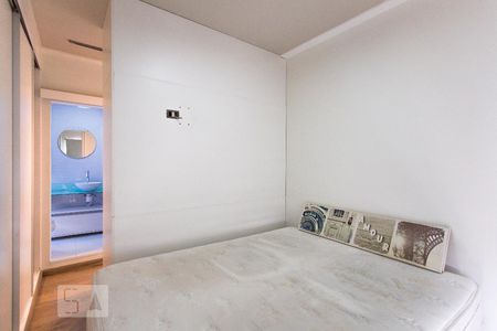 Apartamento à venda com 2 quartos, 70m² em Vila Regente Feijó, São Paulo