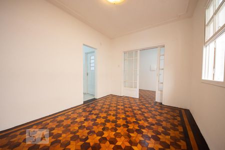 Sala de apartamento para alugar com 2 quartos, 76m² em Navegantes, Porto Alegre