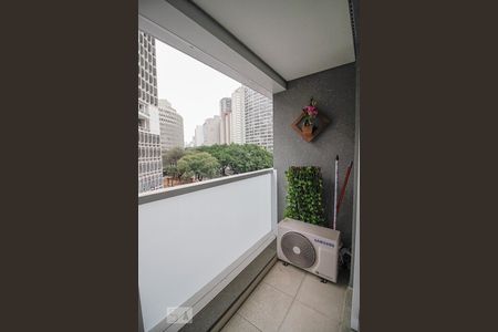 Studio para alugar com 22m², 1 quarto e sem vaga Studio para alugar com 22m², 1 quarto e sem vagaVaranda