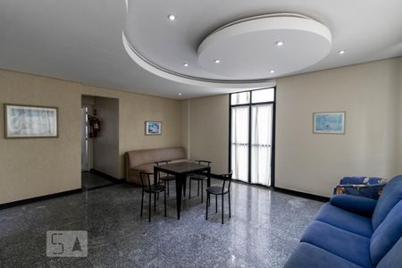 Apartamento para alugar com 55m², 2 quartos e 2 vagas Apartamento para alugar com 55m², 2 quartos e 2 vagasárea comum do prédio