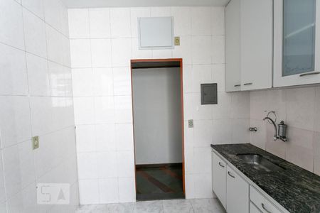 Cozinha de apartamento à venda com 2 quartos, 67m² em Ipiranga, Belo Horizonte