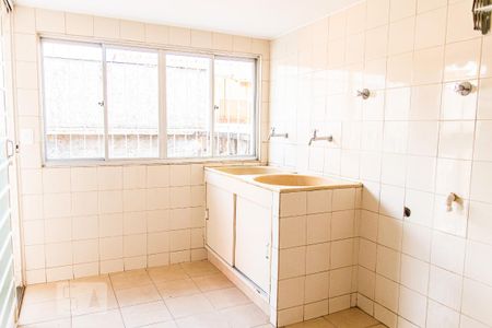 Casa para alugar com 220m², 3 quartos e 2 vagas Casa para alugar com 220m², 3 quartos e 2 vagasÁrea de Serviço