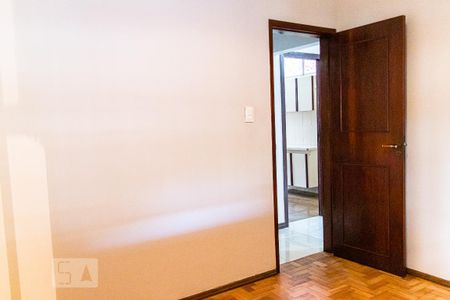 Quarto 1 de casa para alugar com 3 quartos, 220m² em Jaraguá , Belo Horizonte