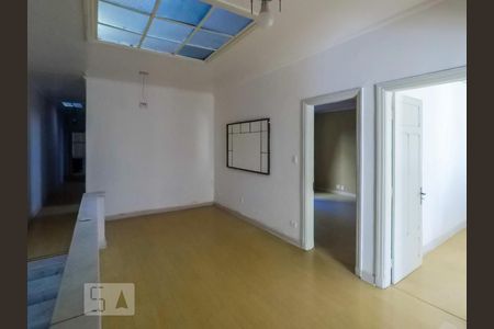 Casa à venda com 4 quartos, 285m² em Vila Mariana, São Paulo