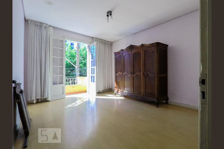 Casa à venda com 4 quartos, 285m² em Vila Mariana, São Paulo