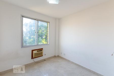 Quarto 1 de apartamento para alugar com 2 quartos, 65m² em Largo do Barradas, Niterói