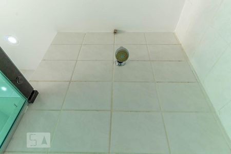Apartamento à venda com 69m², 2 quartos e 1 vaga Apartamento à venda com 69m², 2 quartos e 1 vagaBanheiro