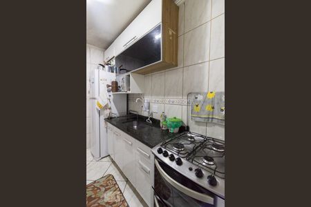 Cozinha de apartamento à venda com 2 quartos, 48m² em Vila Bela Vista (zona Norte), São Paulo
