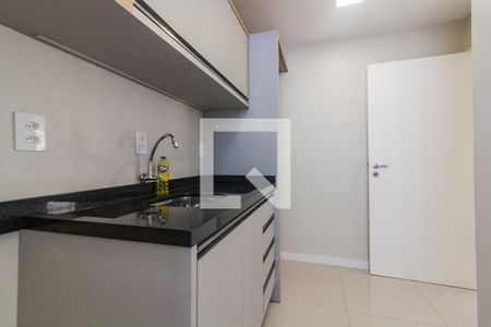 Cozinha  de apartamento para alugar com 1 quarto, 57m² em Centro, Florianópolis