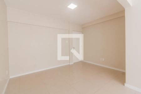 Sala  de apartamento para alugar com 1 quarto, 57m² em Centro, Florianópolis