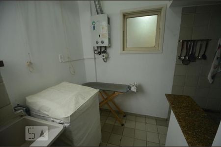 Apartamento para alugar com 80m², 3 quartos e sem vaga Apartamento para alugar com 80m², 3 quartos e sem vagaÁrea de Serviço