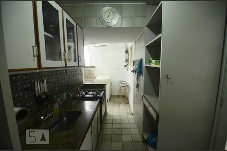 Apartamento para alugar com 80m², 3 quartos e sem vaga Apartamento para alugar com 80m², 3 quartos e sem vagaCozinha