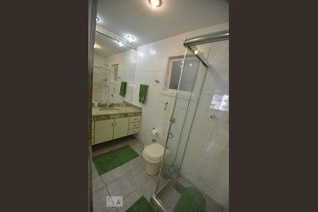 Apartamento para alugar com 80m², 3 quartos e sem vaga Apartamento para alugar com 80m², 3 quartos e sem vagaBanheiro