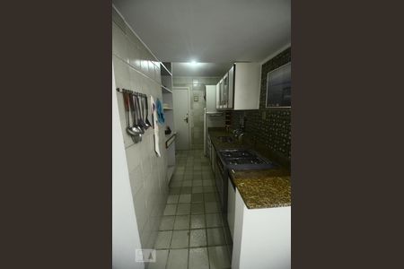 Apartamento para alugar com 80m², 3 quartos e sem vaga Apartamento para alugar com 80m², 3 quartos e sem vagaCozinha