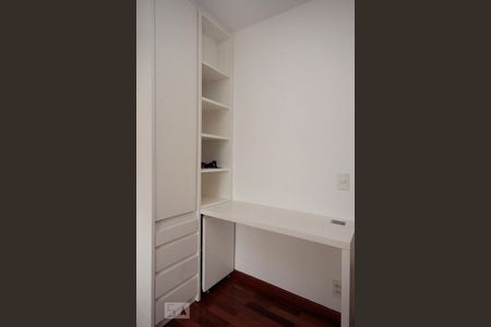 Apartamento para alugar com 40m², 1 quarto e 1 vagaQuarto