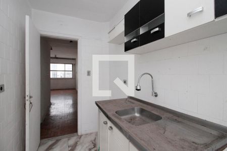 Cozinha de kitnet/studio para alugar com 1 quarto, 39m² em República, São Paulo