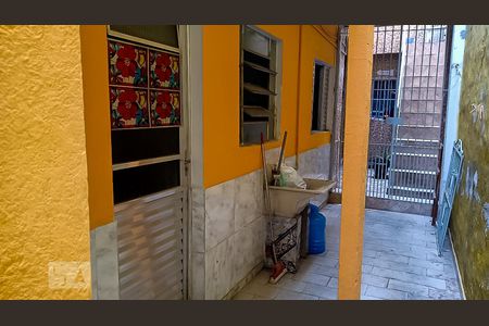 Casa para alugar com 4m², 1 quarto e sem vagaÁrea de Serviço