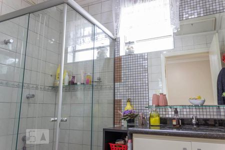 Banheiro de casa para alugar com 2 quartos, 96m² em Jardim Taboão, São Paulo