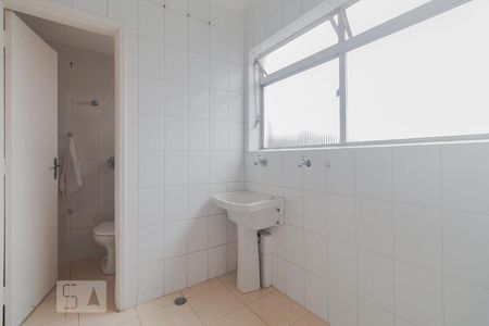 Apartamento para alugar com 72m², 2 quartos e 1 vaga Apartamento para alugar com 72m², 2 quartos e 1 vagaÁrea de serviço