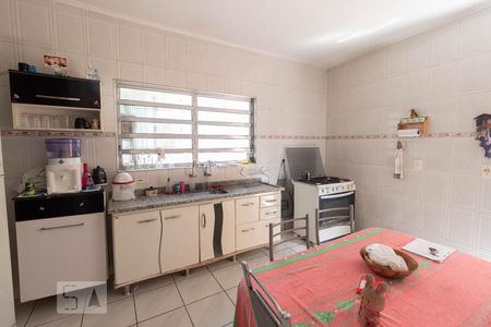 Casa à venda com 440m², 2 quartos e 2 vagasCozinha Casa 1