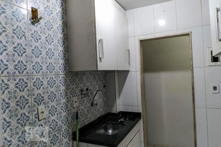 Apartamento à venda com 54m², 2 quartos e 2 vagasCozinha