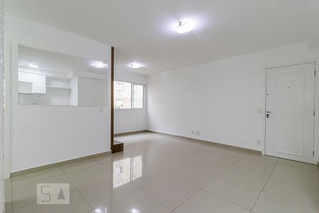 Apartamento para alugar com 62m², 3 quartos e 1 vaga Apartamento para alugar com 62m², 3 quartos e 1 vagaSala