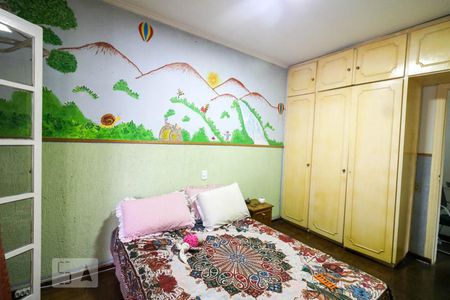 Casa à venda com 338m², 3 quartos e 5 vagasDormitório 1