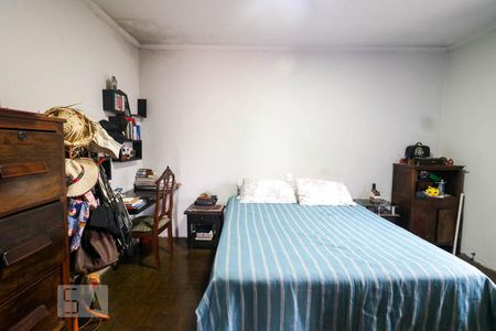 Casa à venda com 338m², 3 quartos e 5 vagasSuite 