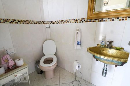 Casa à venda com 338m², 3 quartos e 5 vagasLavabo