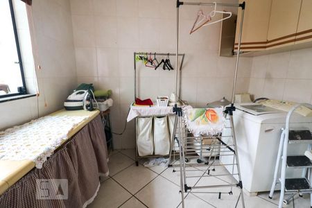 Casa à venda com 338m², 3 quartos e 5 vagasÁrea de Serviço