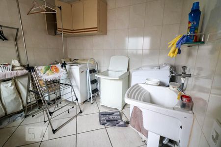 Casa à venda com 338m², 3 quartos e 5 vagasÁrea de Serviço