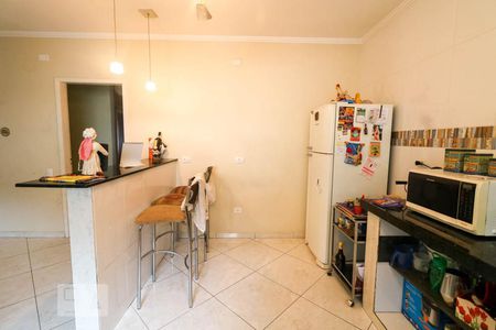 Cozinha  de casa à venda com 3 quartos, 338m² em Parque Industriário, Santo André
