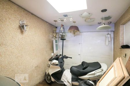 Casa à venda com 338m², 3 quartos e 5 vagasGaragem