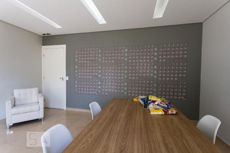 Apartamento para alugar com 42m², 2 quartos e sem vagaÁrea comum - Sala de Reuniões