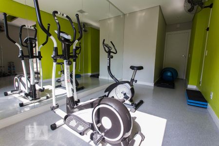 Apartamento para alugar com 42m², 2 quartos e sem vagaÁrea comum - Academia