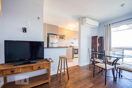 Sala de apartamento à venda com 2 quartos, 64m² em São Geraldo, Porto Alegre